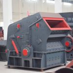 振動篩篩網(wǎng)堵孔解決方法(3 招管用) 7 PF1315反擊破型號參數(shù)及價格介紹