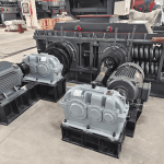 液壓對輥破碎機(jī)