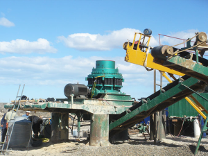 處理建筑垃圾用什么設備呢？制作后的成品骨料用在...