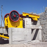 顎式破碎機-物料加工的首破設(shè)備 該如何使用？
