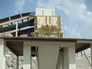 反擊式破碎機性能有哪些？